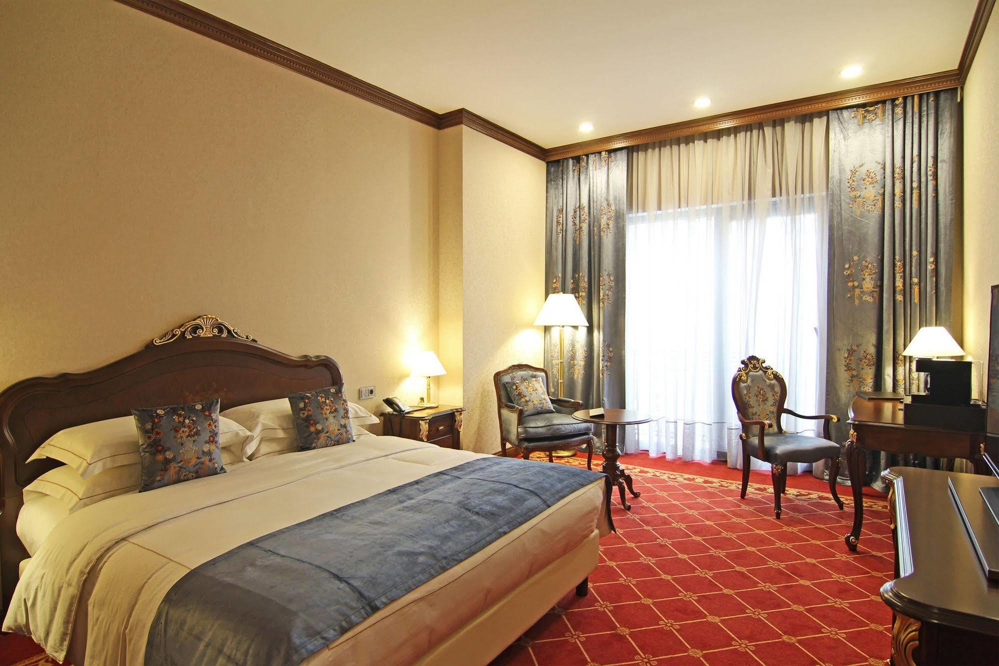 比什凯克猎户座酒店 外观 照片 Deluxe Room